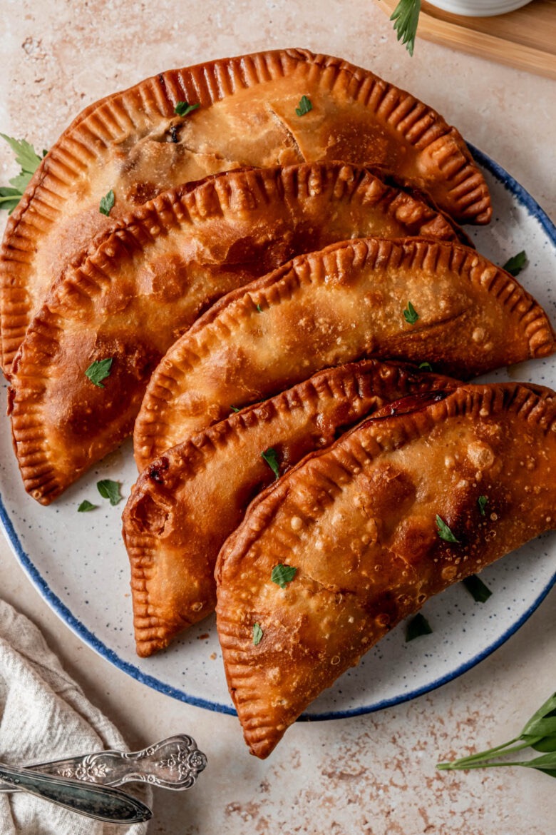 Mastering Samosa, Cheburek/Чебурек/Çiberek & Belyash: The Ultimate Continuous Fryer Solution